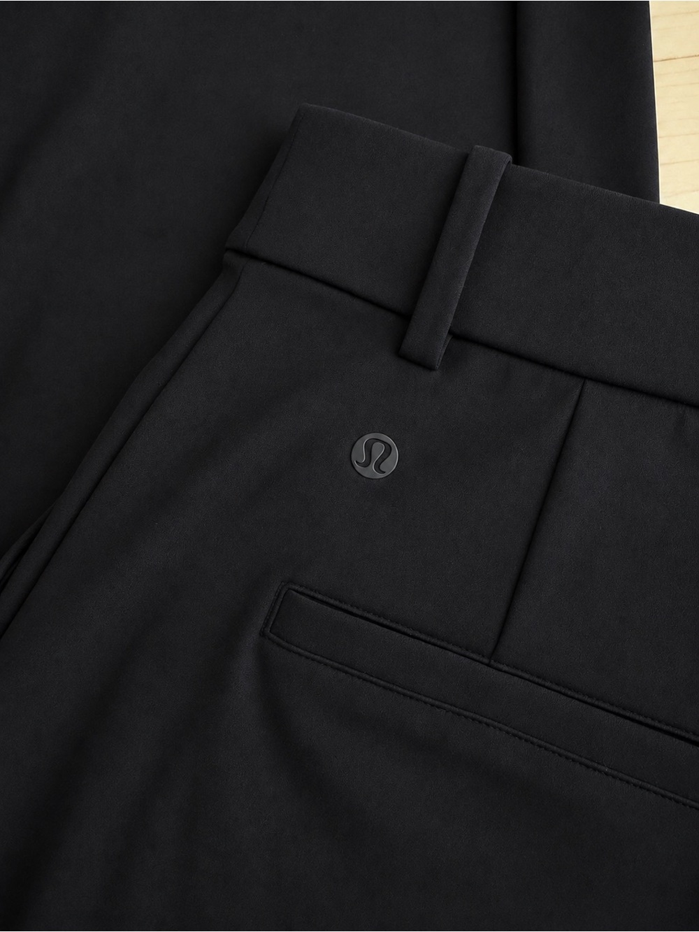 Lululemon Daydrift High-Rise Wide-Leg Trouser Short Black size S $148 - Picture 5 of 6